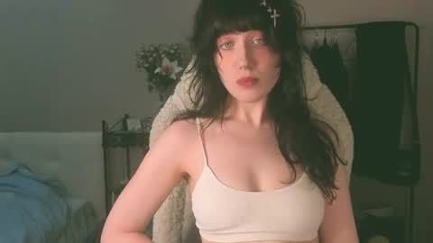 Snapshot of sheeny_shy chatting on June 17, 2026, 4:30 pm Chiara online show from June 17, 2026, 4:30 pm