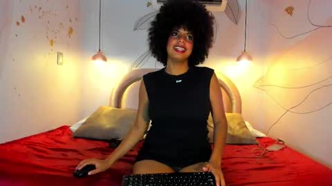 sheeylopez online show from October 23, 2025, 2:22 am