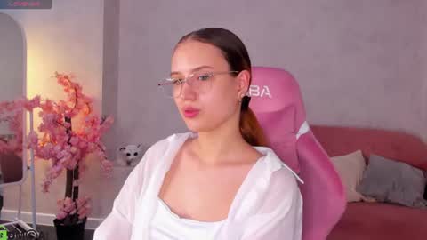 Amely online show from June 16, 2026, 11:02 am