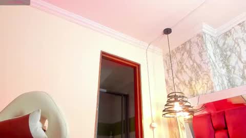 sheilly_brown online show from November 21, 2025, 7:45 pm