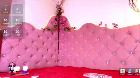 Snapshot of sheilly_brown chatting on May 5, 2026, 7:00 pm sheilly_brown online show from May 5, 2026, 7:00 pm