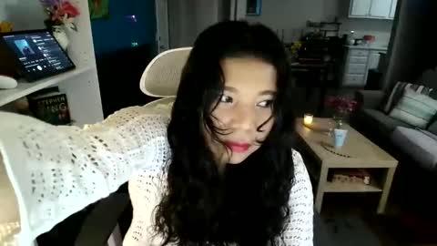 sheilyn_smith online show from April 24, 2026, 5:43 am