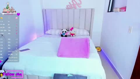 Danna   online show from January 3, 2025, 6:55 am