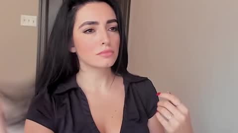 sheisallthat online show from September 29, 2025, 8:02 pm