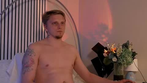 Vincente online show from November 14, 2025, 11:24 pm