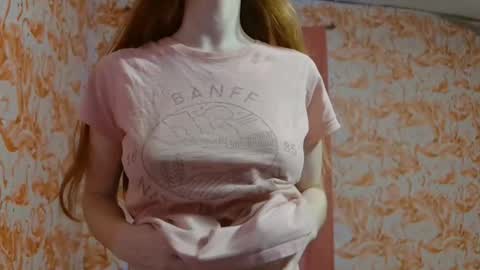 Erika online show from November 22, 2025, 9:58 pm