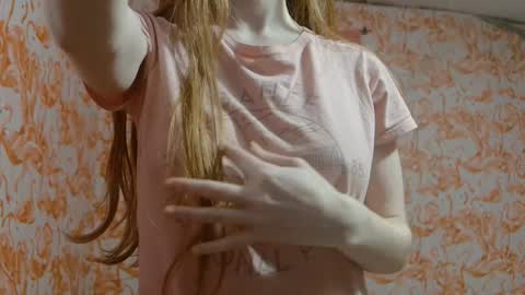 Erika online show from December 14, 2025, 2:39 am