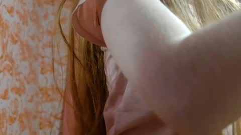 Erika online show from April 15, 2026, 1:56 am