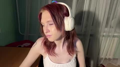 Snapshot of shellaatterbury chatting on June 26, 2026, 7:40 pm Peggy online show from June 26, 2026, 7:40 pm