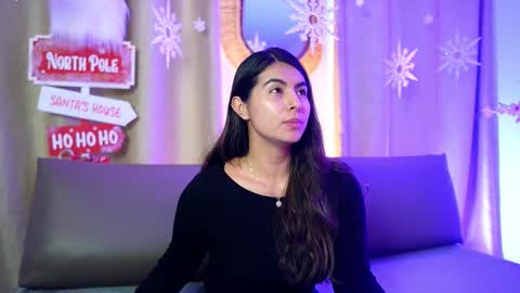  Transmission schedule Monday - Friday 715 am to 200 pm time Colombia  online show from December 20, 2025, 12:56 pm