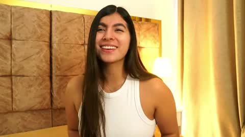 Snapshot of shelleymorell chatting on May 12, 2026, 12:46 pm Transmission schedule Monday - Friday 715 am to 200 pm time Colombia online show from May 12, 2026, 12:46 pm