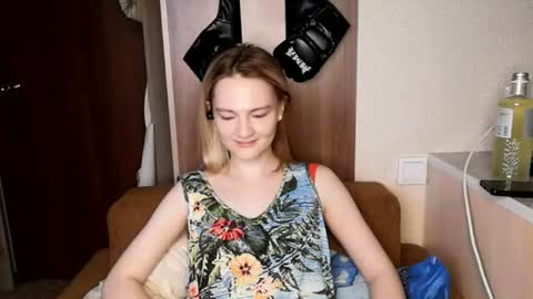 Snapshot of shelliegoza chatting on June 8, 2026, 3:01 pm Ashley online show from June 8, 2026, 3:01 pm