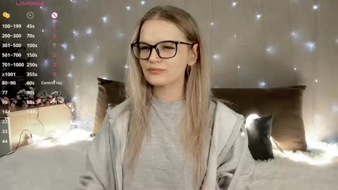 shellyboom online show from December 21, 2025, 5:09 pm