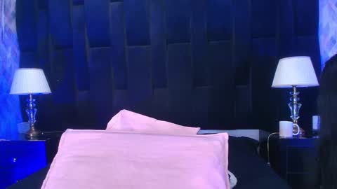 Shelsy online show from February 1, 2025, 11:54 am