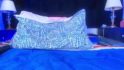 Shelsy online show from February 13, 2025, 5:54 pm