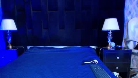 Shelsy online show from March 11, 2025, 11:55 am