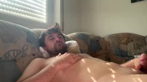 shenjungle1 online show from September 14, 2025, 2:05 pm