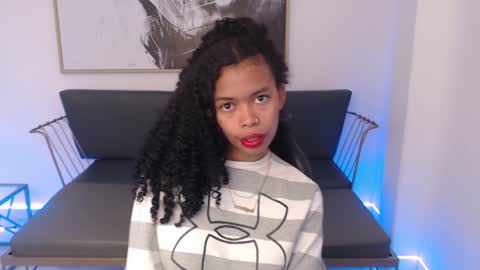 Shenna online show from December 24, 2024, 1:17 pm