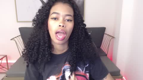 Shenna online show from December 27, 2024, 1:28 pm