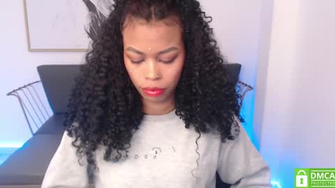 Shenna online show from February 6, 2025, 1:32 pm