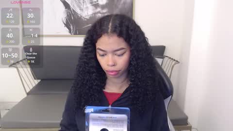 Shenna online show from February 19, 2025, 1:06 pm