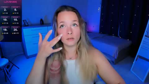 Sheril online show from October 8, 2025, 3:09 pm