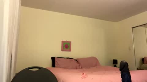 sherrisqs00 online show from February 15, 2026, 2:08 am