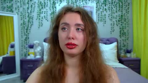 Sherry online show from September 26, 2025, 6:28 am