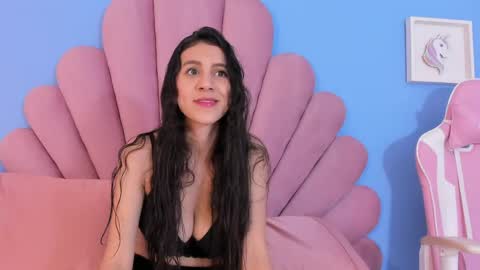 Shery online show from April 18, 2026, 11:36 am