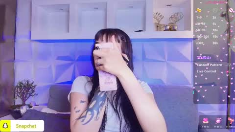 Snapshot of sherydan_love chatting on March 5, 2026, 11:06 am mia online show from March 5, 2026, 11:06 am