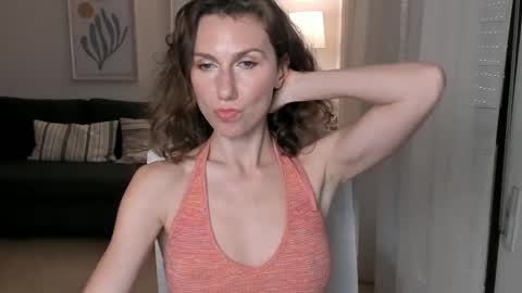 shesleepsnaked online show from February 16, 2025, 4:21 pm