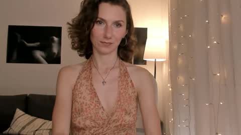 shesleepsnaked online show from March 24, 2026, 5:18 pm