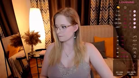 Hello guys my name is Aemilia online show from October 9, 2025, 8:45 am