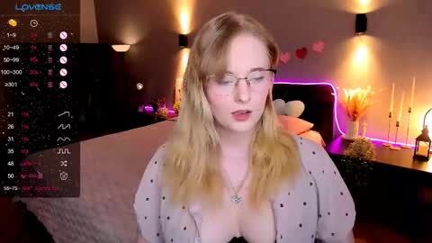 Hello guys my name is Aemilia online show from February 14, 2026, 8:44 am