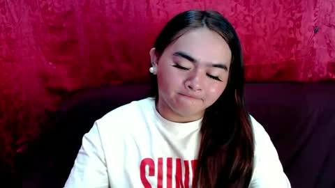 shimilove online show from December 25, 2024, 3:08 am