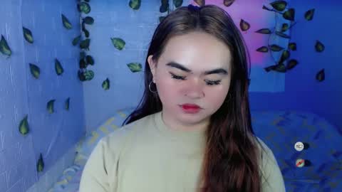 shimilove online show from February 4, 2025, 5:21 am