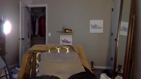 Snapshot of shimmyloe chatting on October 29, 2025, 6:37 am shimmyloe online show from October 29, 2025, 6:37 am