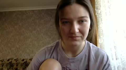 Jesica online show from March 5, 2025, 1:39 pm