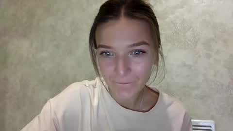 Jesica online show from October 12, 2025, 8:08 pm