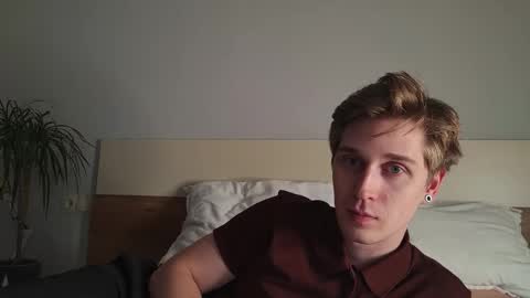 Matthew online show from October 9, 2025, 10:19 pm