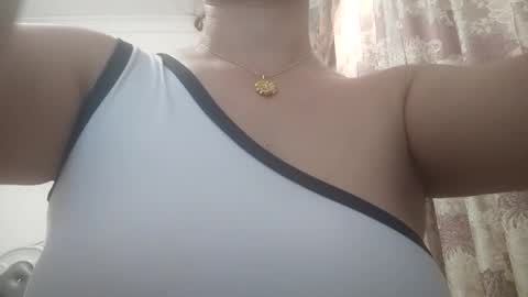 Shirleyni online show from September 21, 2025, 1:51 am