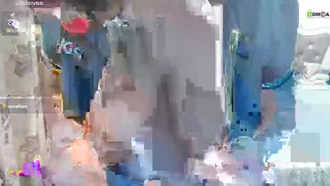 Shirleyni online show from April 22, 2026, 2:58 am