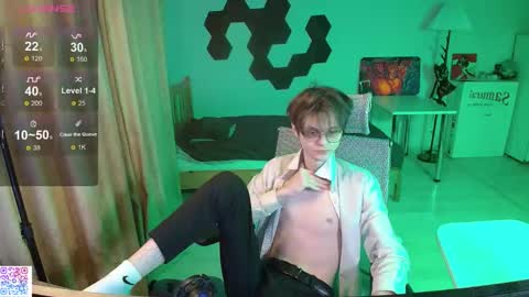 Snapshot of shiromy_ chatting on February 8, 2026, 5:49 pm shiromy_ online show from February 8, 2026, 5:49 pm