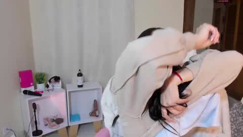  kendal  online show from March 10, 2025, 2:16 pm