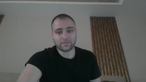Snapshot of shmele_04 chatting on February 2, 2025, 12:35 pm shmele_04 online show from February 2, 2025, 12:35 pm