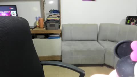 Snapshot of shofia_beltran chatting on February 19, 2025, 2:44 am Shofia Beltran online show from February 19, 2025, 2:44 am