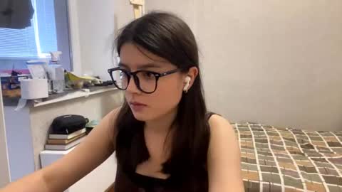 Snapshot of shontagrabowski chatting on July 28, 2026, 2:35 pm Marie online show from July 28, 2026, 2:35 pm