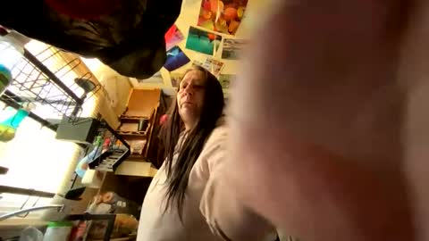 Snapshot of shorty920505 chatting on May 23, 2026, 2:28 am shorty920505 online show from May 23, 2026, 2:28 am