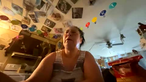 Snapshot of shorty920505 chatting on June 4, 2026, 11:33 pm shorty920505 online show from June 4, 2026, 11:33 pm