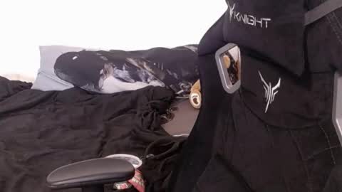 show_for_you online show from March 4, 2025, 5:42 am